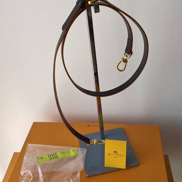 Authentic ETRO Milano Strap New - Picture 1 of 7